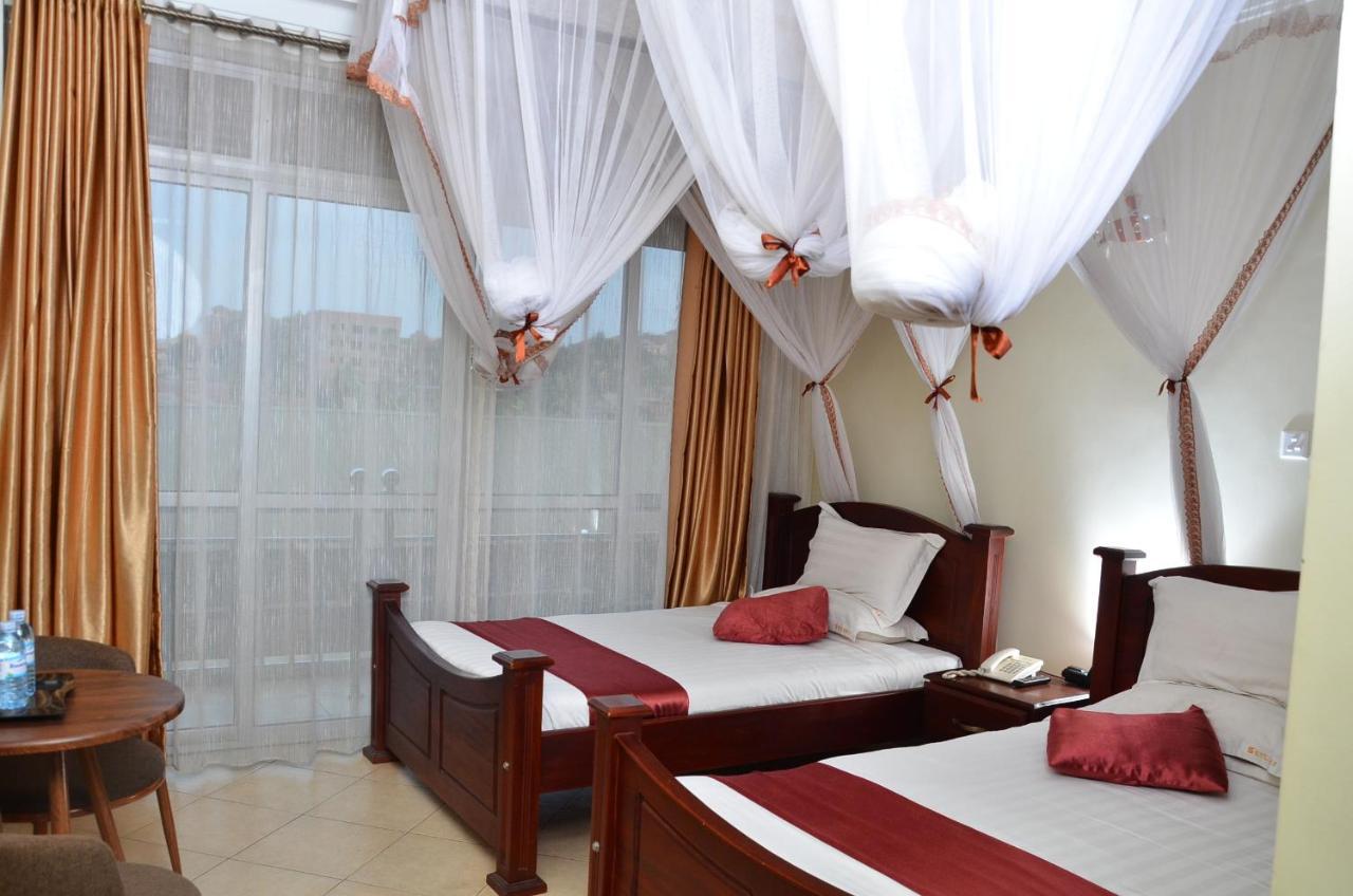Ss Hotel Kampala Kültér fotó