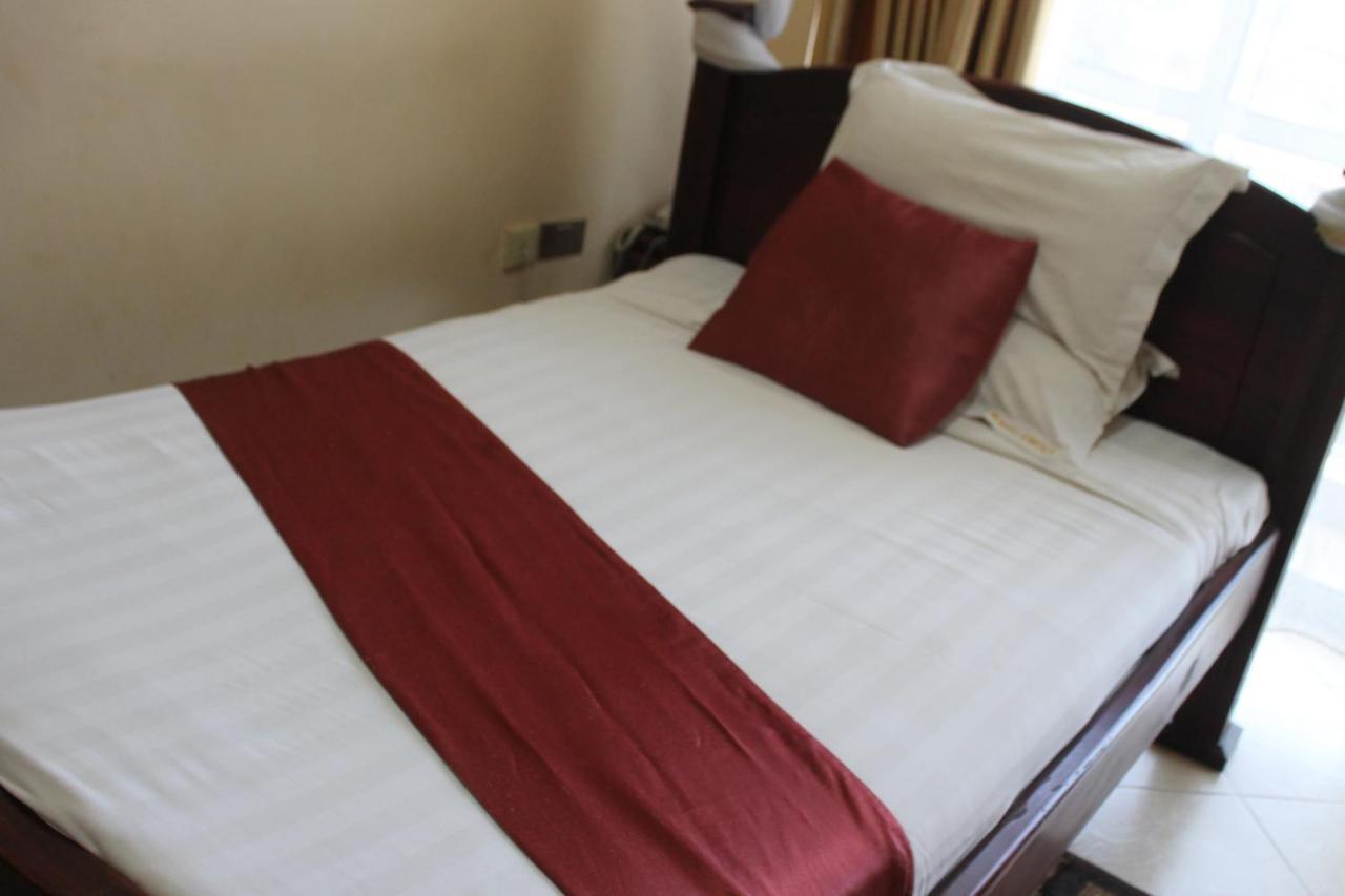 Ss Hotel Kampala Kültér fotó