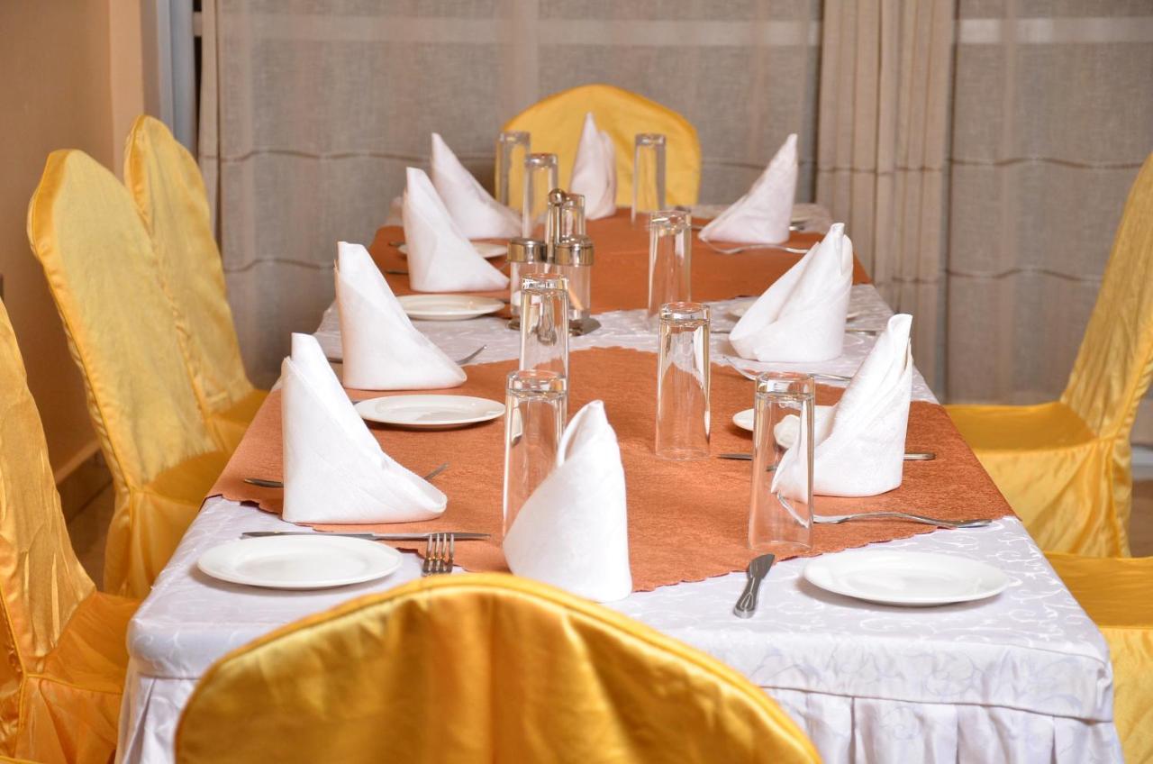 Ss Hotel Kampala Kültér fotó