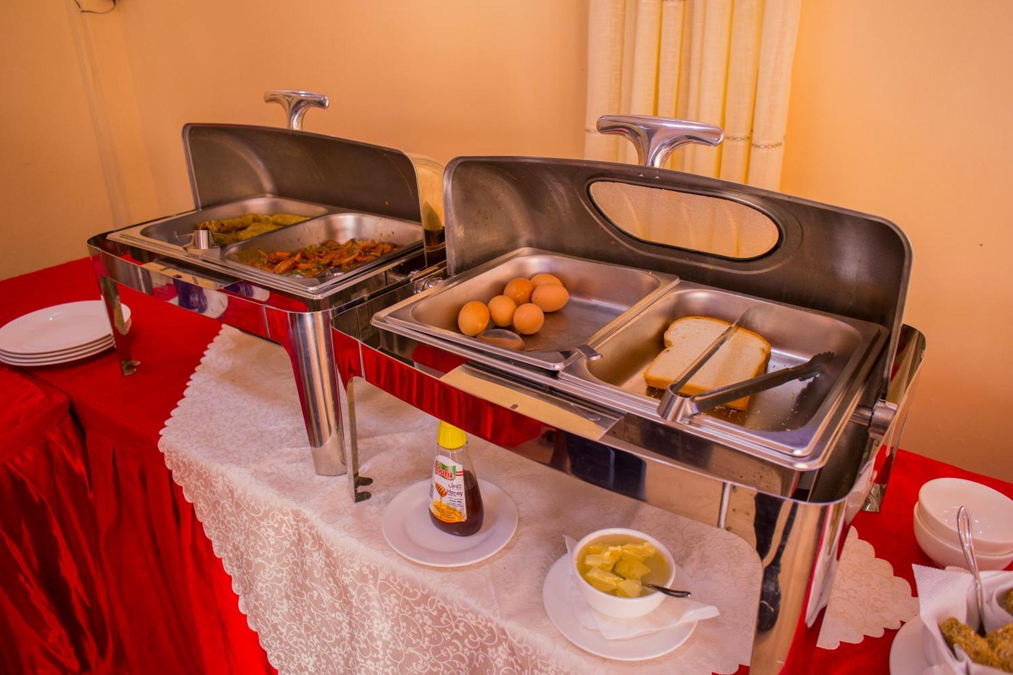 Ss Hotel Kampala Kültér fotó